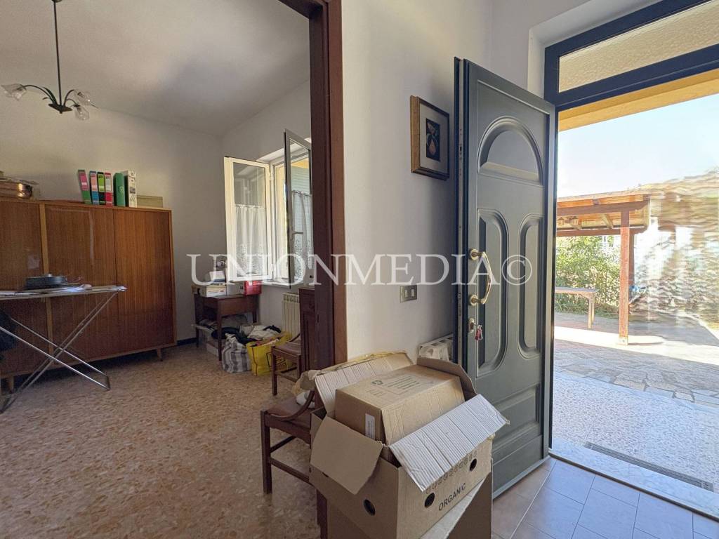 Villa a Castelnuovo magra in Via Canale - Foto 4