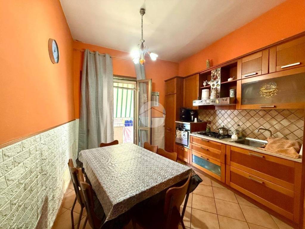 Appartamento a Napoli in Via Dell'Arco, 14 - Foto 2