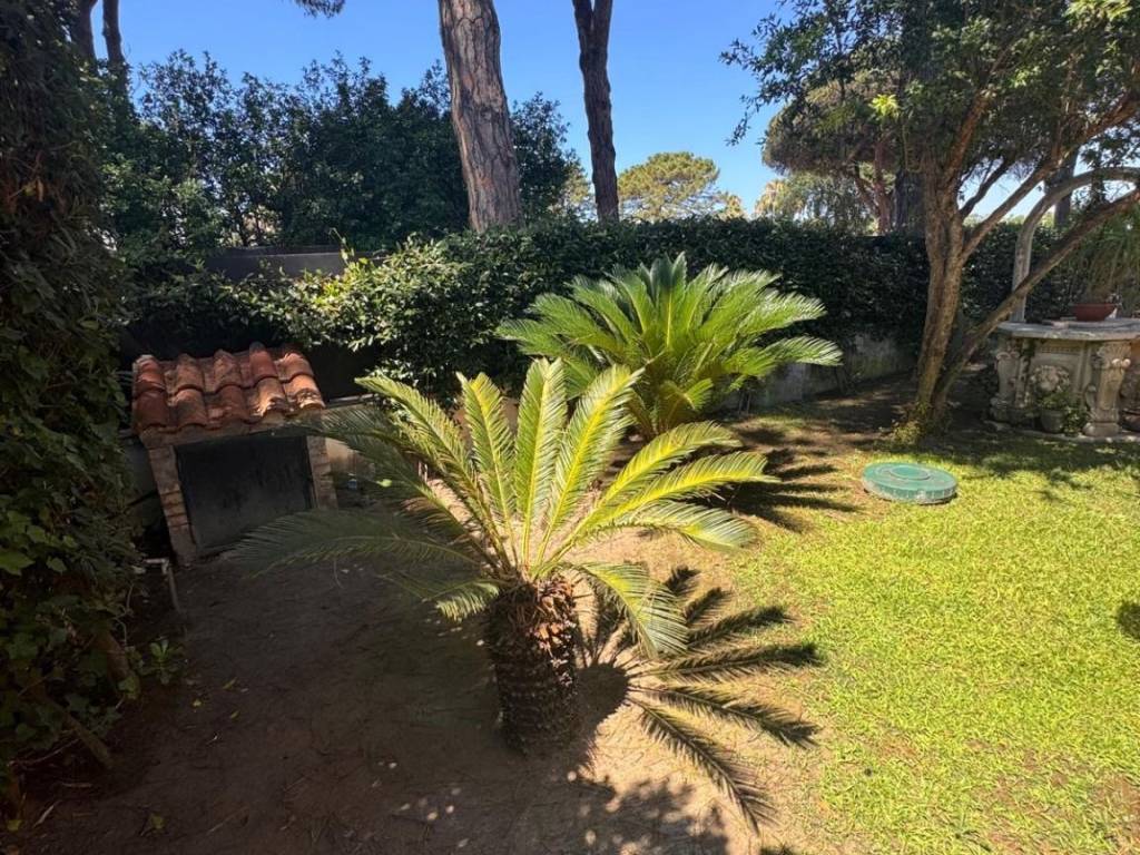 Villa a San felice circeo in Strada Provinciale Badino II - Foto 5