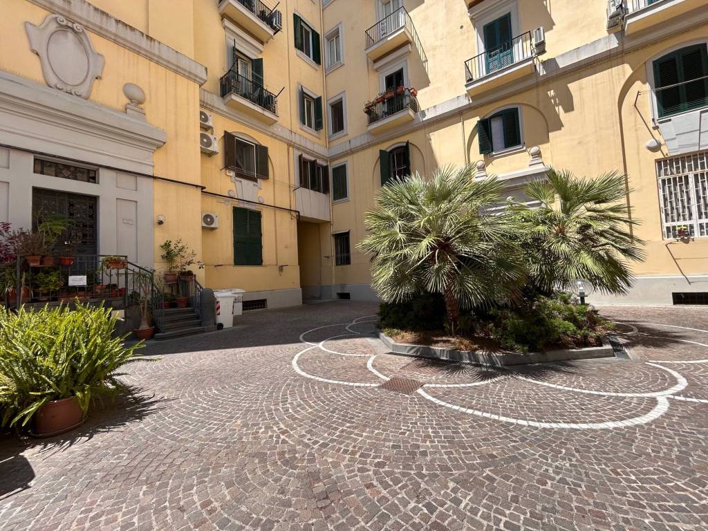 Appartamento a Napoli in Via Francesco Fracanzano, 20 - Foto 2