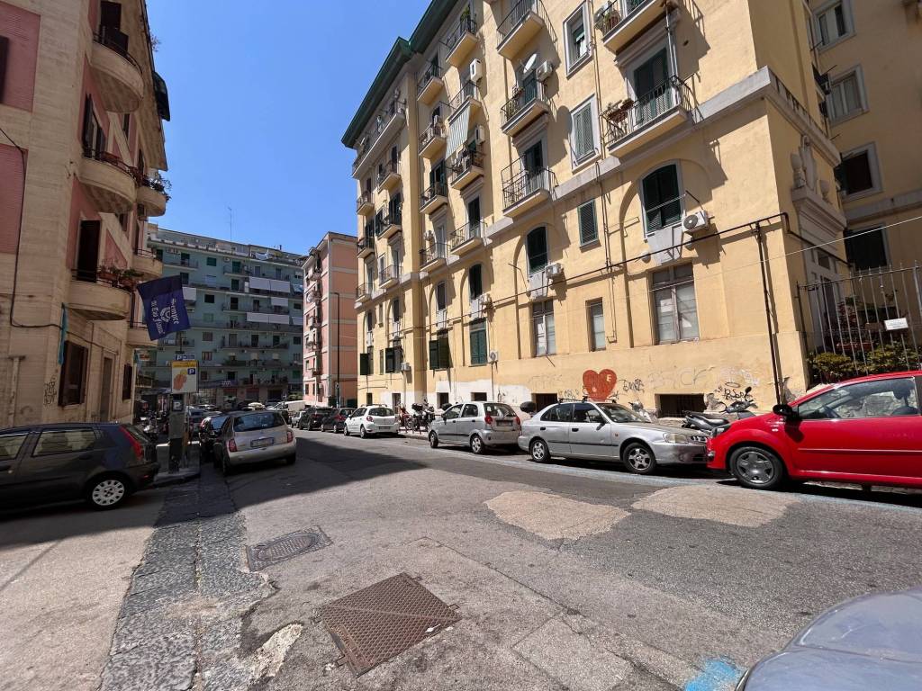 Appartamento a Napoli in Via Francesco Fracanzano, 20 - Foto 5