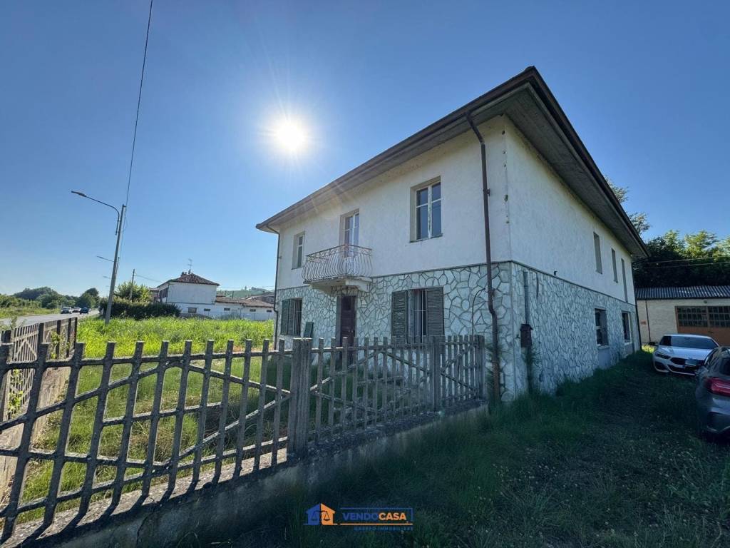 Rustico / casale a Castagnole delle lanze in Via Giovanni Abbate, 165 - Foto 4