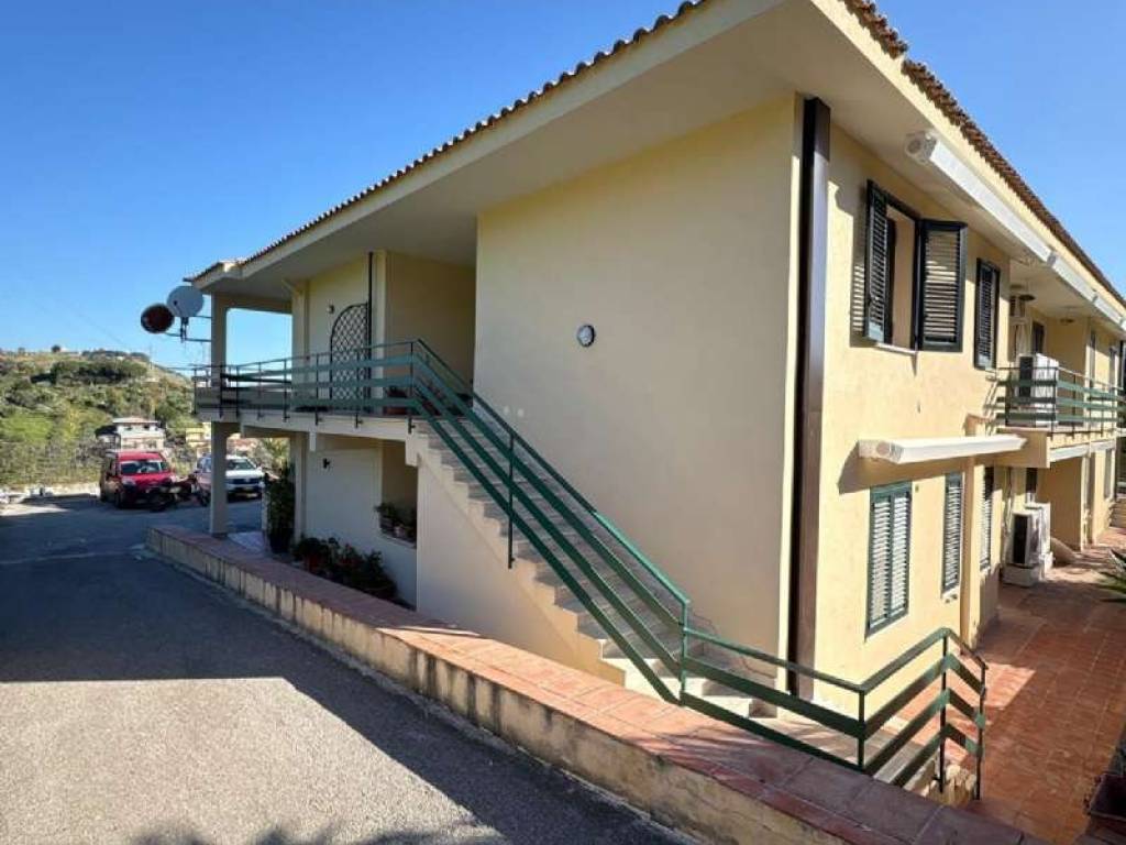 Appartamento a Santa flavia in strada Provinciale 16 - Foto 2