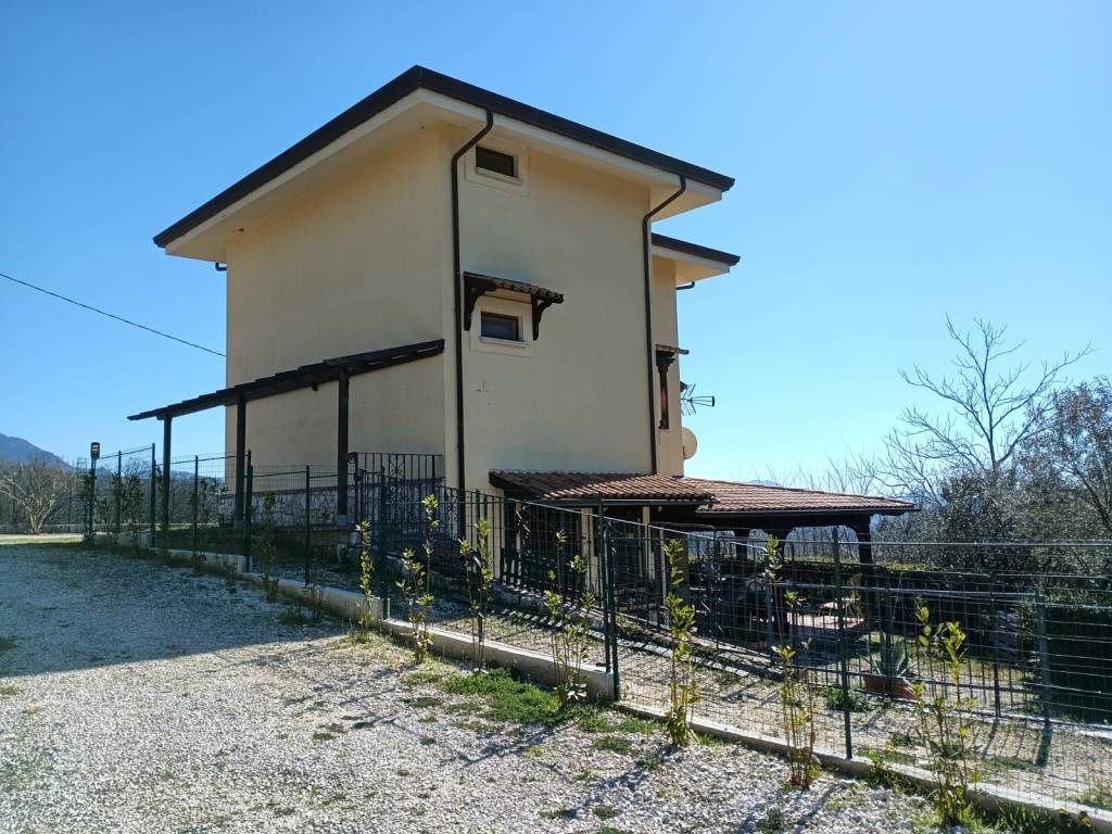 Villa a Cassino in Via Tufo - Foto 2