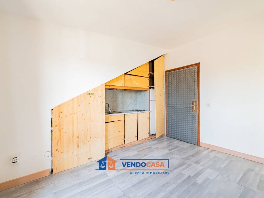 Appartamento a Centallo in Viale Stazione, 11 - Foto 4