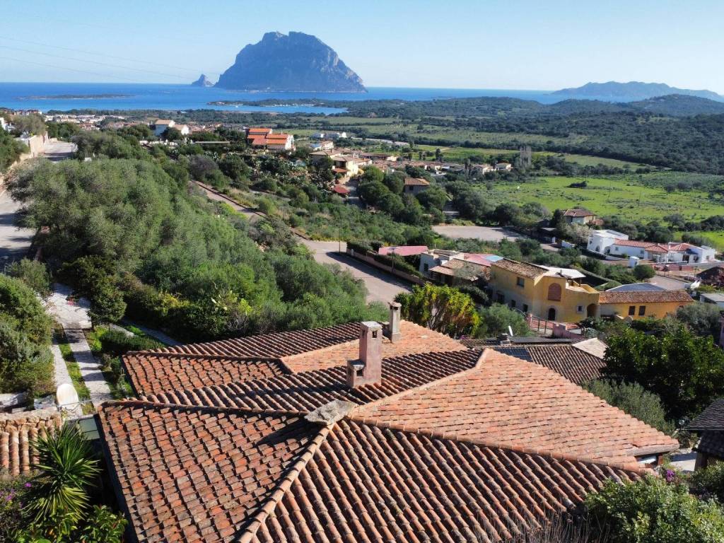 Appartamento a Loiri porto san paolo in Via Mandrolisai - Foto 2
