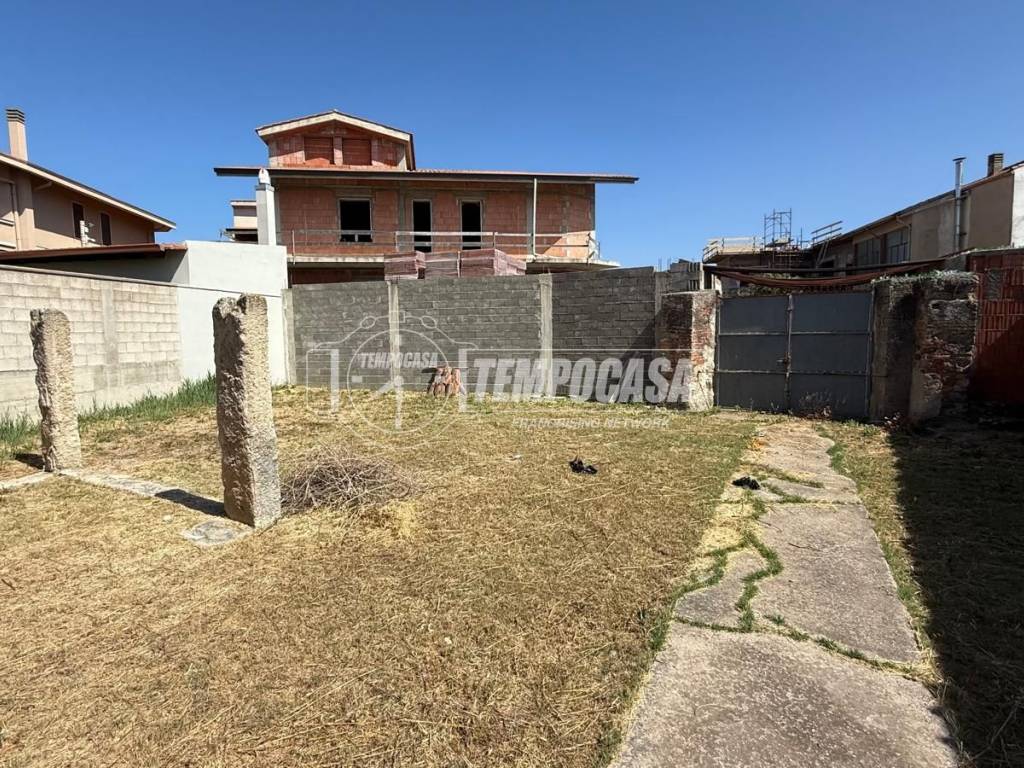 Appartamento a Santa giusta in Via Manzoni 115 - Foto 3