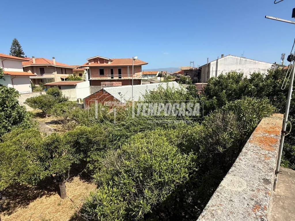 Appartamento a Santa giusta in Via Manzoni 115 - Foto 5