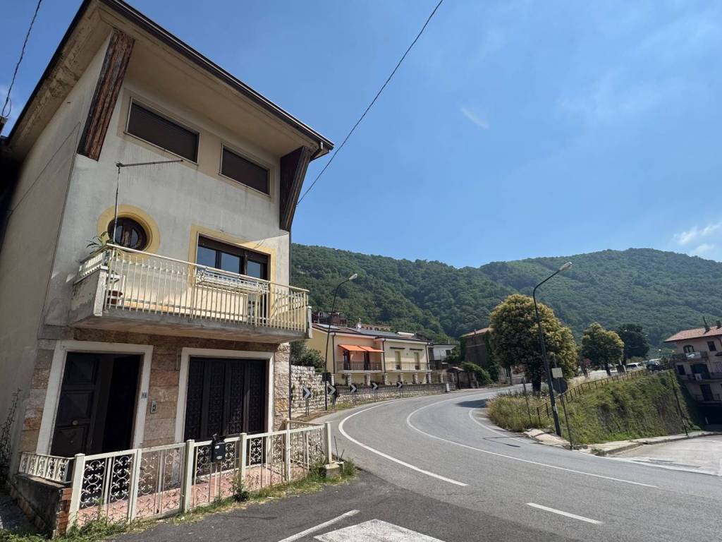 Villa a Monteforte irpino in Via Giuseppe Garibaldi, 85 - Foto 2