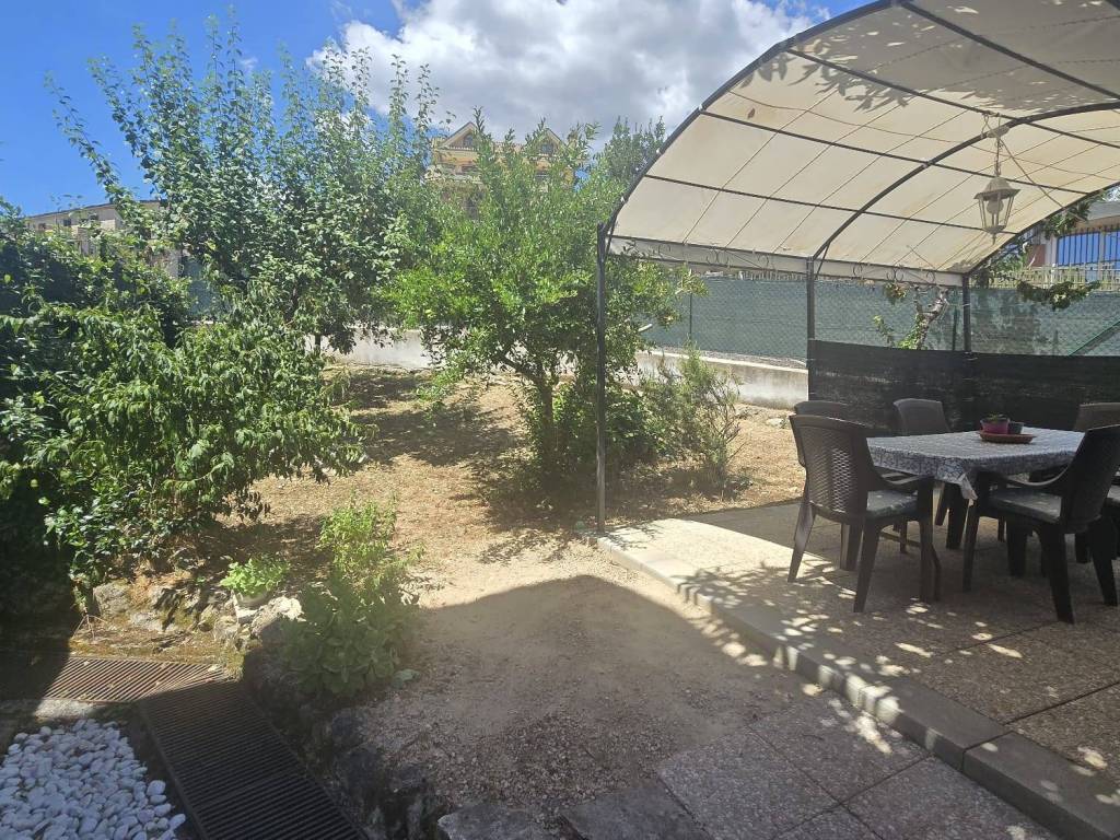 Villa a Alatri in Via Martiri Ungheresi, 15 - Foto 4