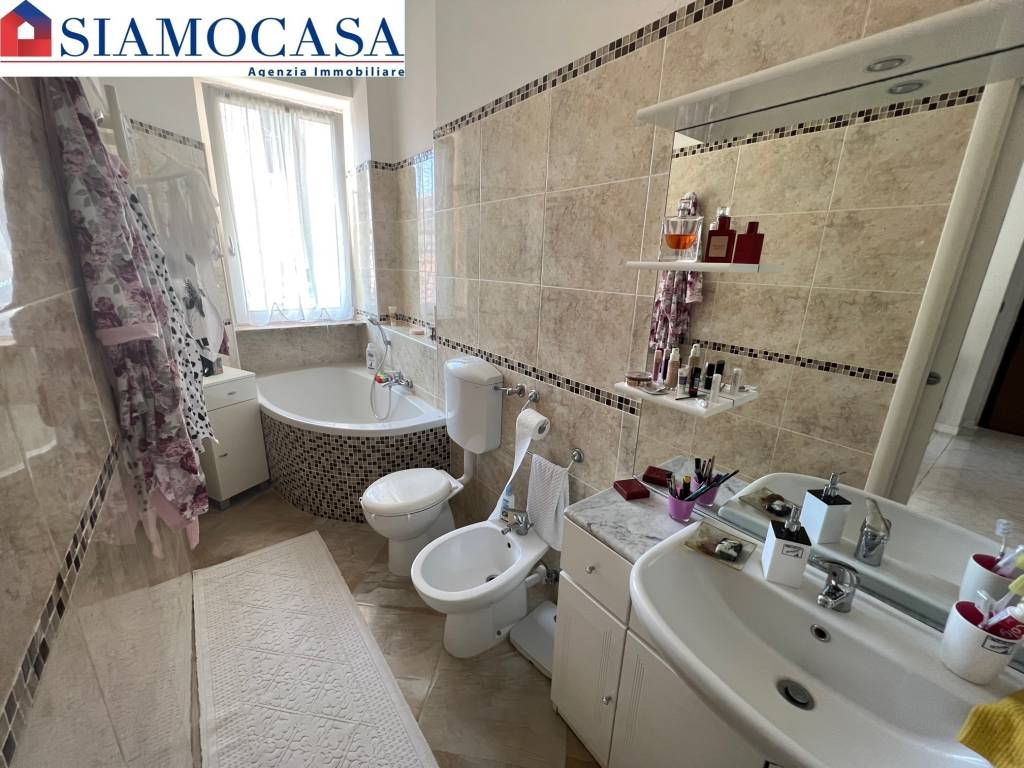 Appartamento a Alessandria in Via Isonzo - Foto 4