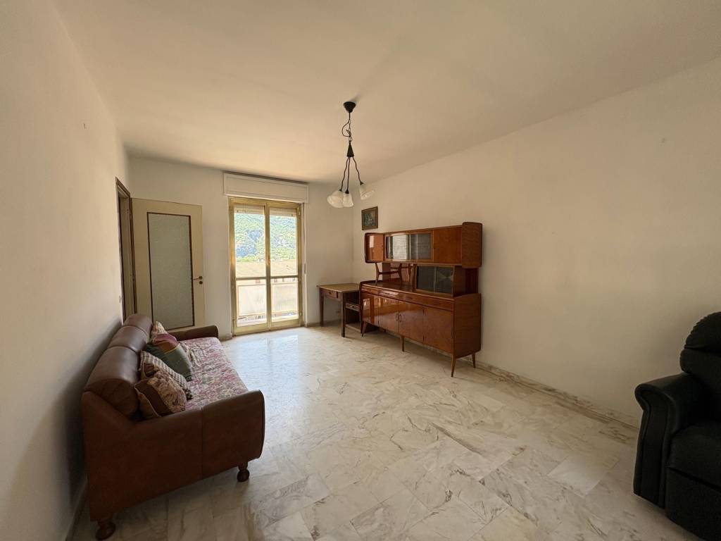 Appartamento a Verrès in Via 26 Febbraio - Foto 3