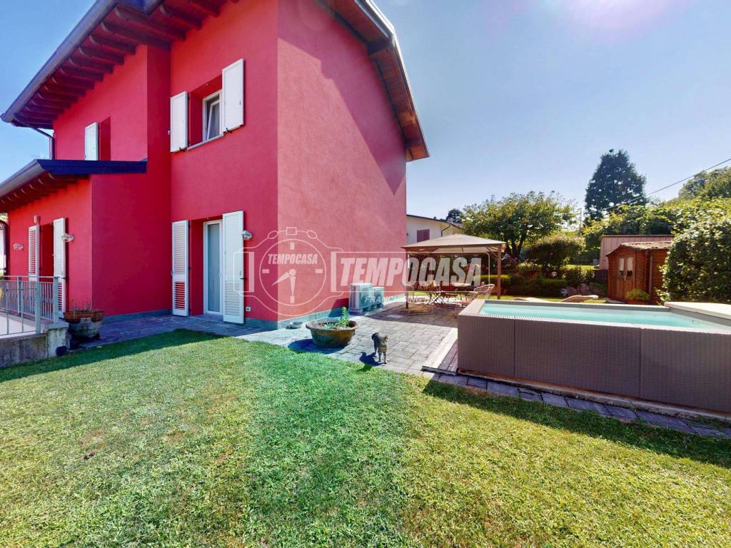 Villa a Faloppio in Via Bernaschina 673 - Foto 2