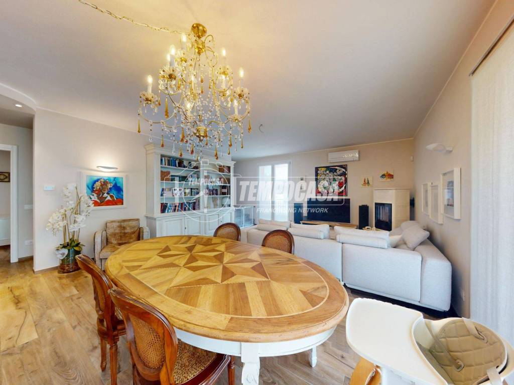 Villa a Faloppio in Via Bernaschina 673 - Foto 5