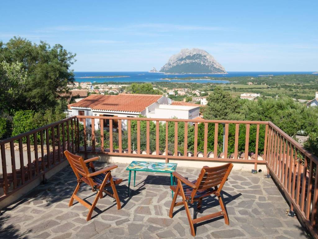 Villa a Loiri porto san paolo in Via Marghine - Foto 2
