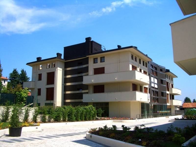Appartamento a Vergiate in Via Felice Cavallotti - Foto 3