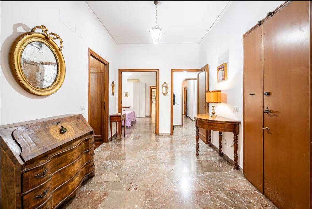 Appartamento a Firenze in Viale Giovanni Amendola - Foto 2