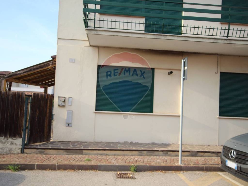 Appartamento a Tribano in Via Zilio, 14 - Foto 2