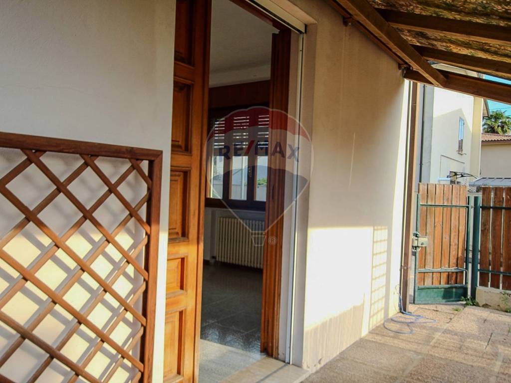 Appartamento a Tribano in Via Zilio, 14 - Foto 3