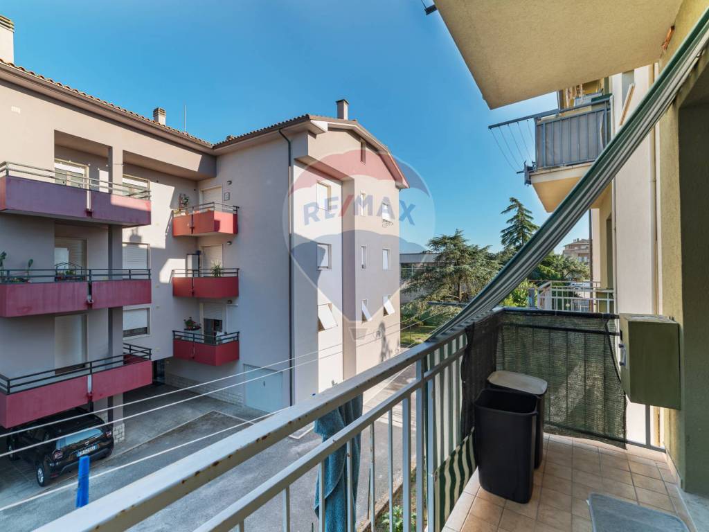 Appartamento a Chiaravalle in Via Falconara, 16 - Foto 2