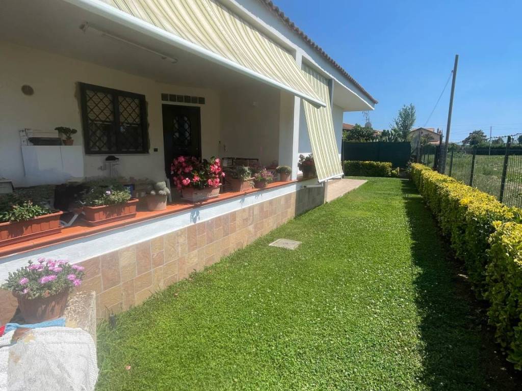 Villa a Latina - Foto 2