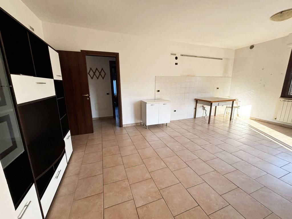 Appartamento a Trecastelli in Via Giuseppe Verdi - Foto 4