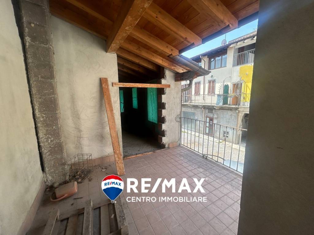 Rustico / casale a Viggiù in Via Roma - Foto 2