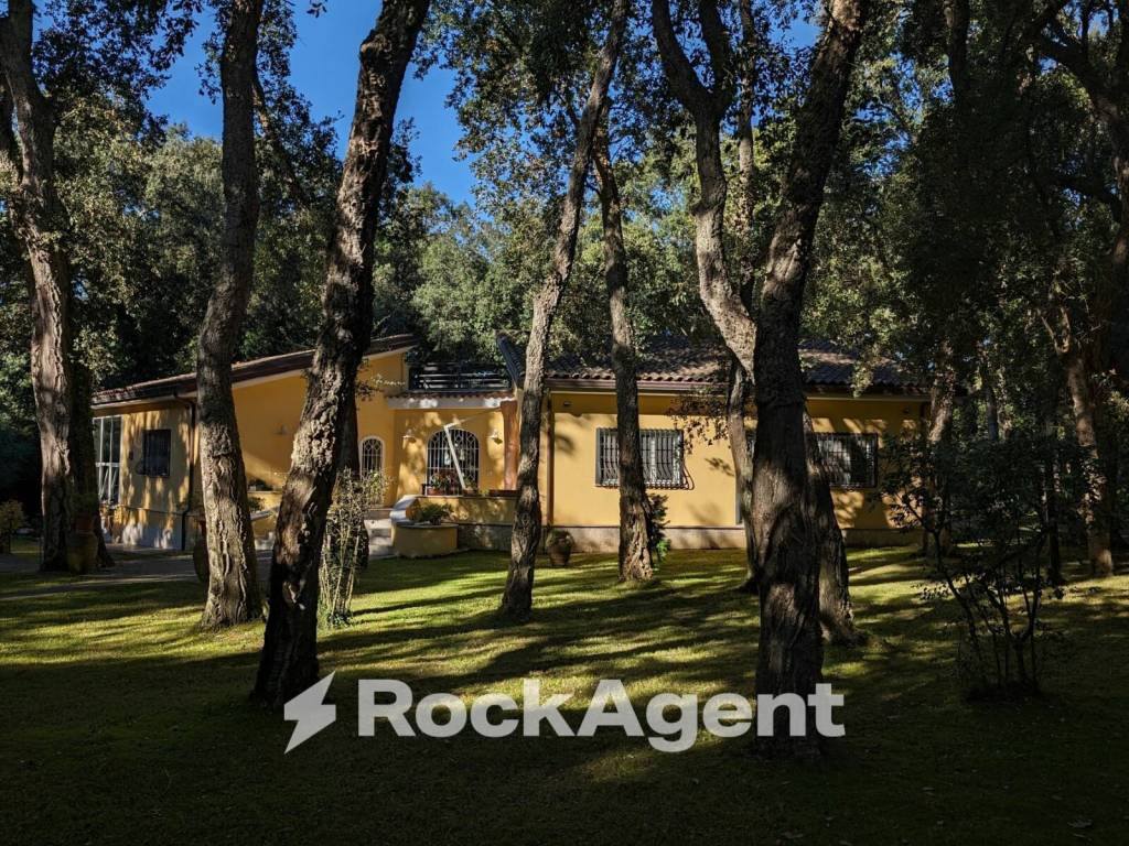Villa a Sabaudia in Viale dei Pini, 1 - Foto 5