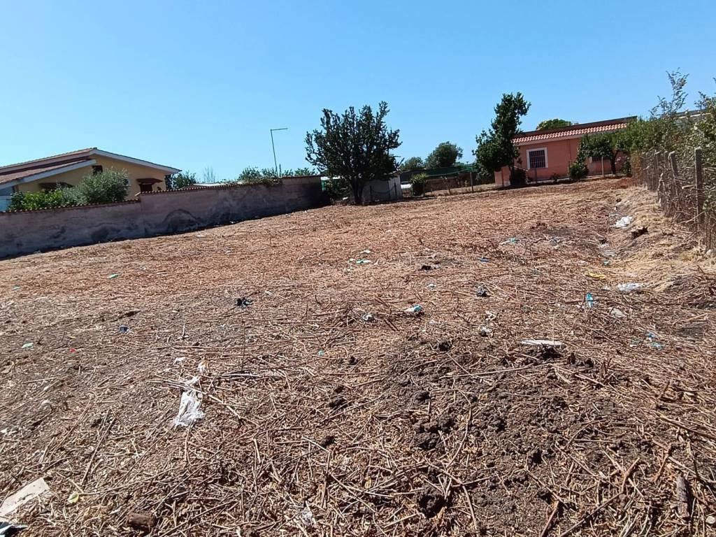 Terreno a Aprilia in VIA OLIVA - Foto 3