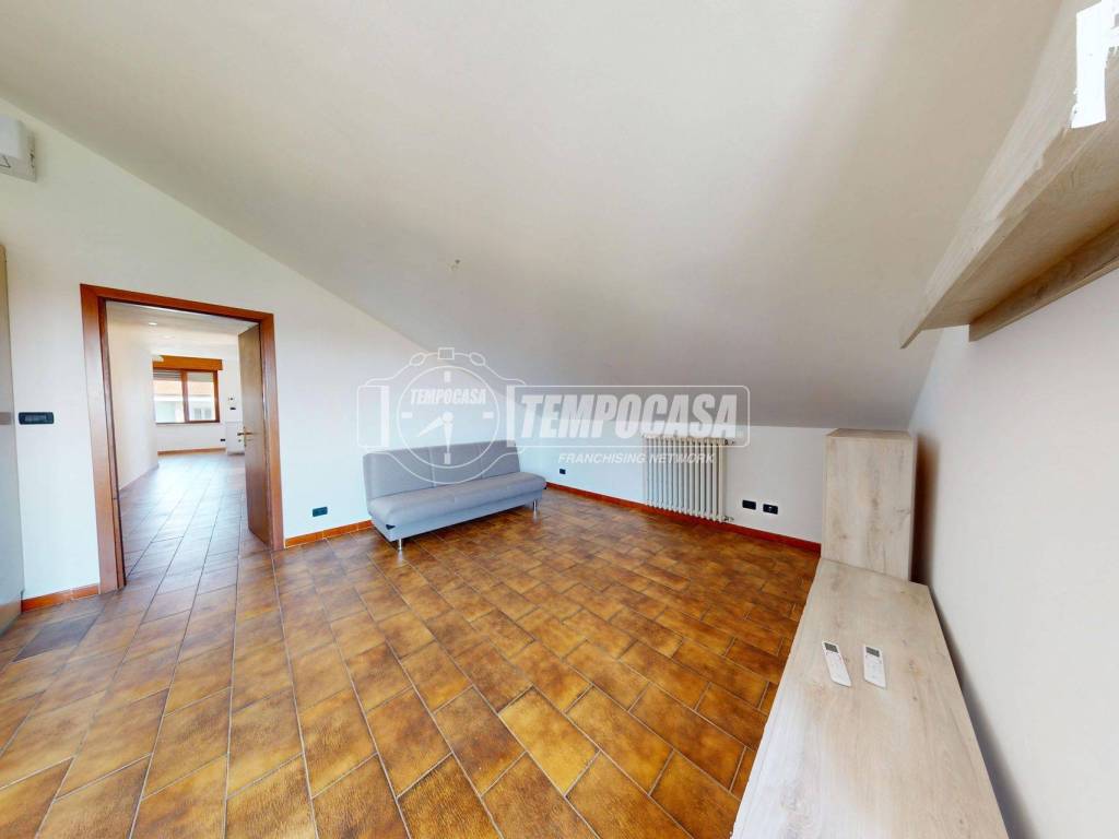 Appartamento a Caselle torinese in Via dante alighieri - Foto 5