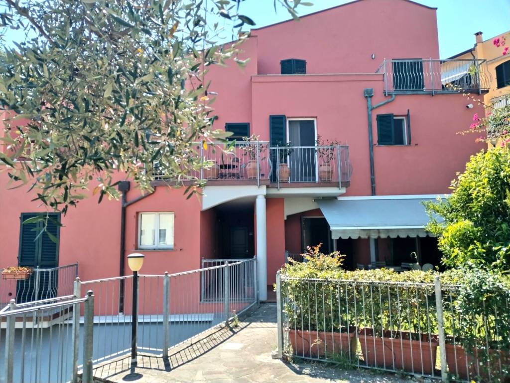 Appartamento a La spezia in Viale Nicolò Fieschi, 414 - Foto 2