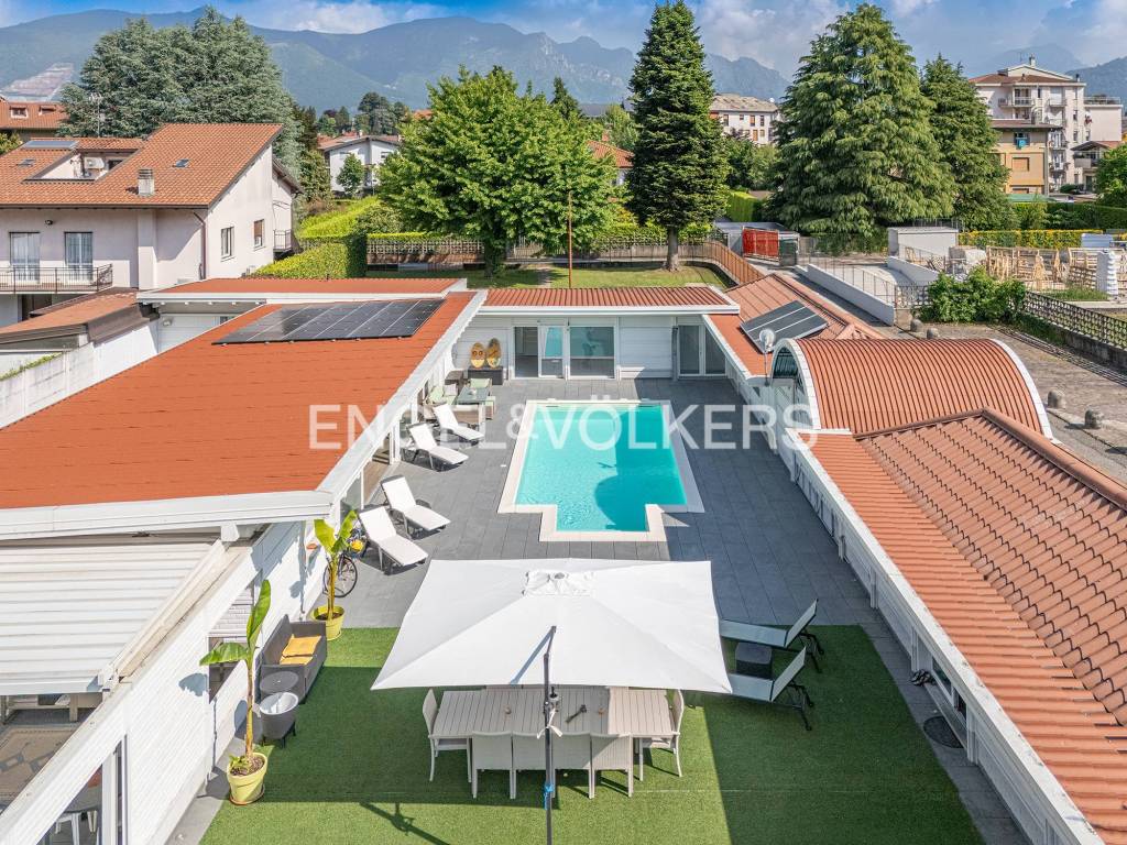 Villa a Oggiono in Via Don Giovanni Minzoni - Foto 2