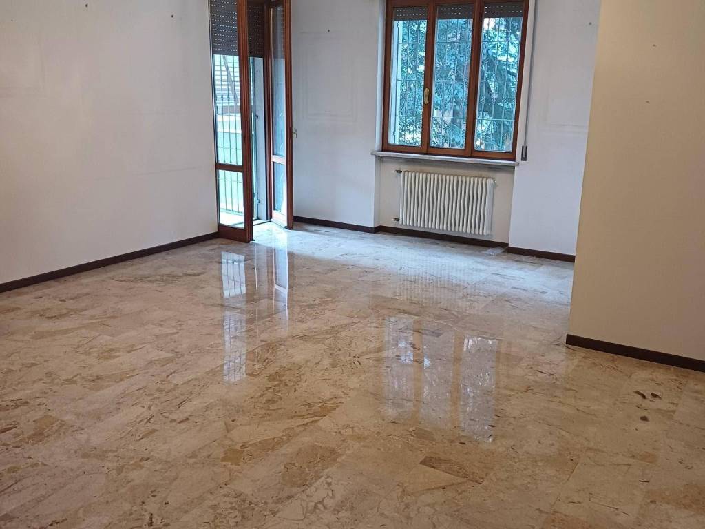 Appartamento a Piacenza in Via Pietro Motti - Foto 2