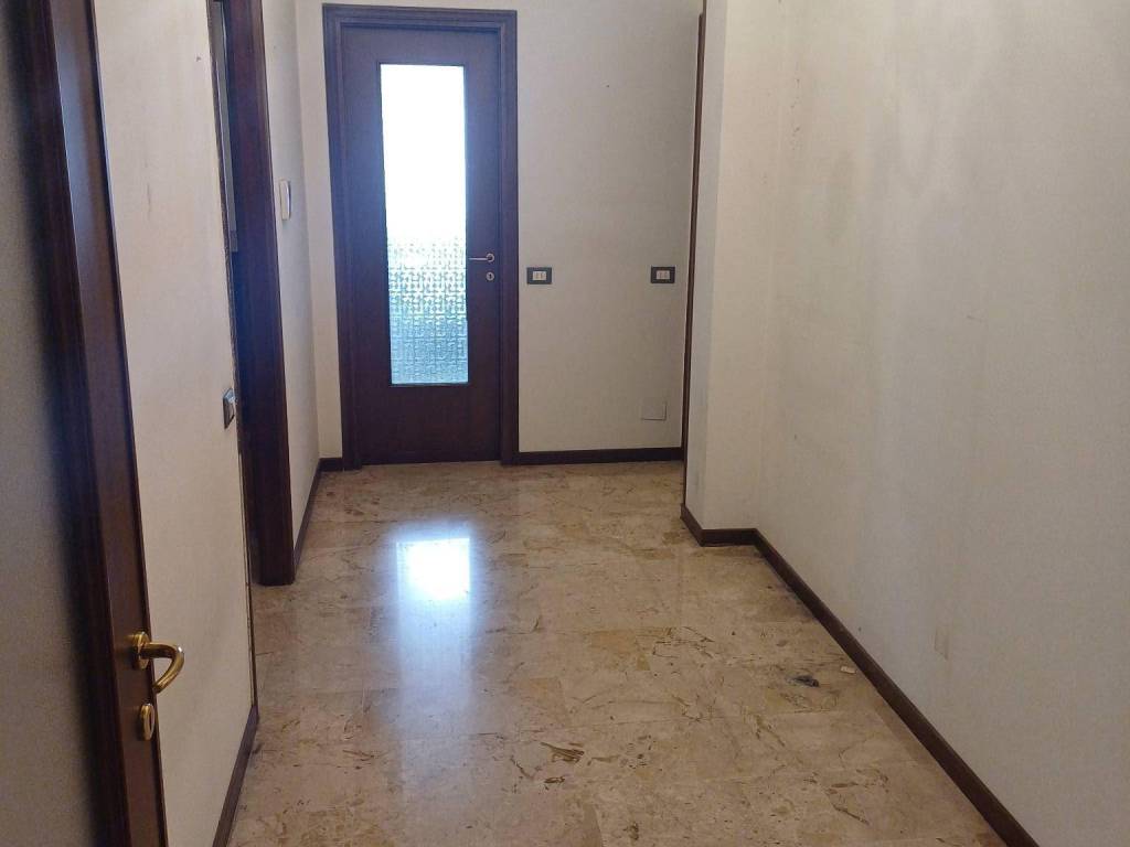 Appartamento a Piacenza in Via Pietro Motti - Foto 5