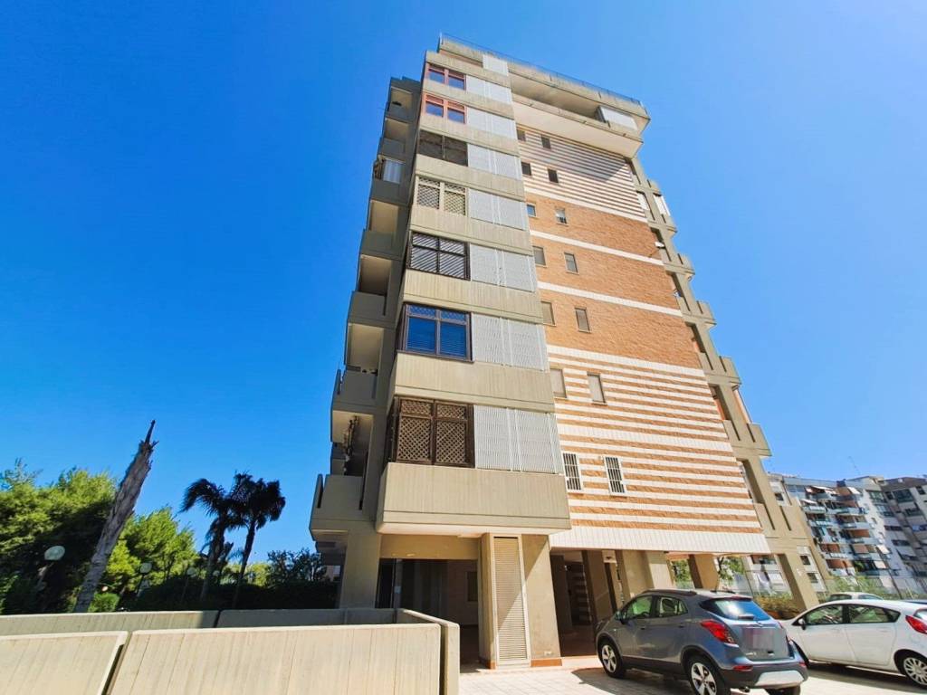 Appartamento a Bari in Via Fratelli De Filippo - Foto 2