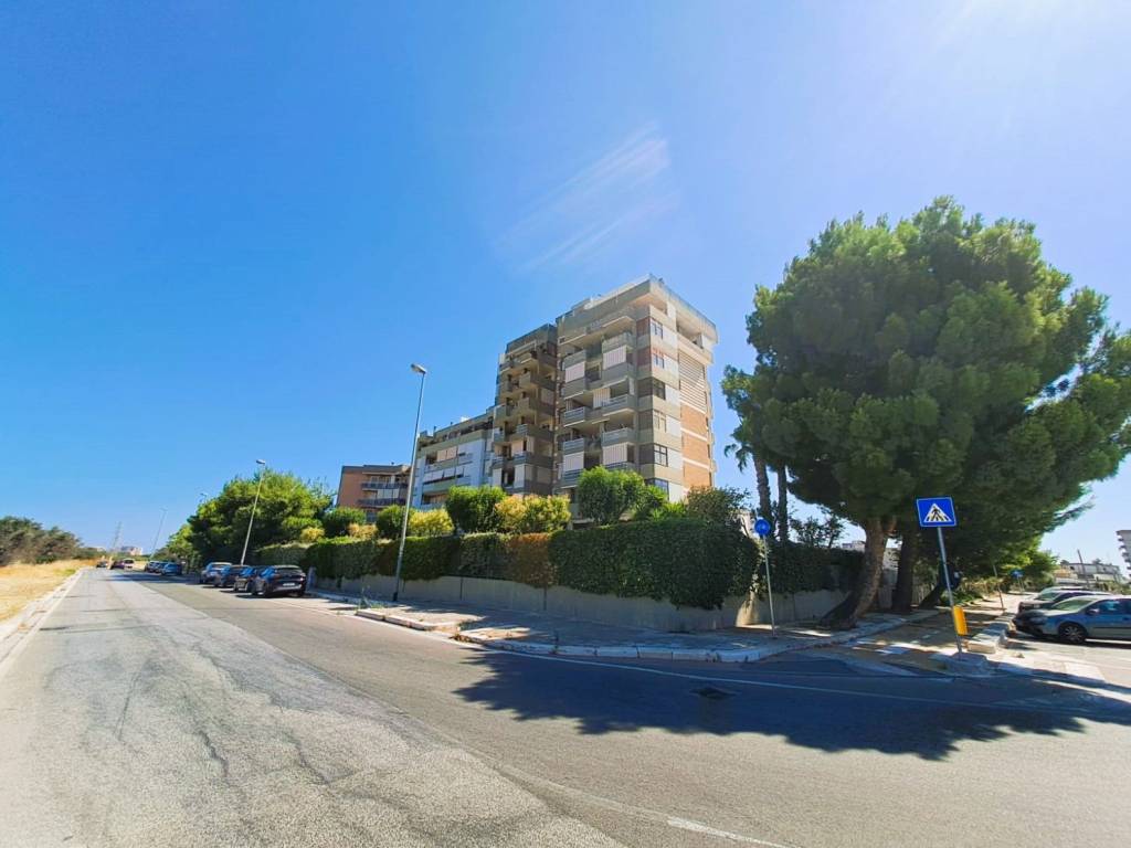 Appartamento a Bari in Via Fratelli De Filippo - Foto 3