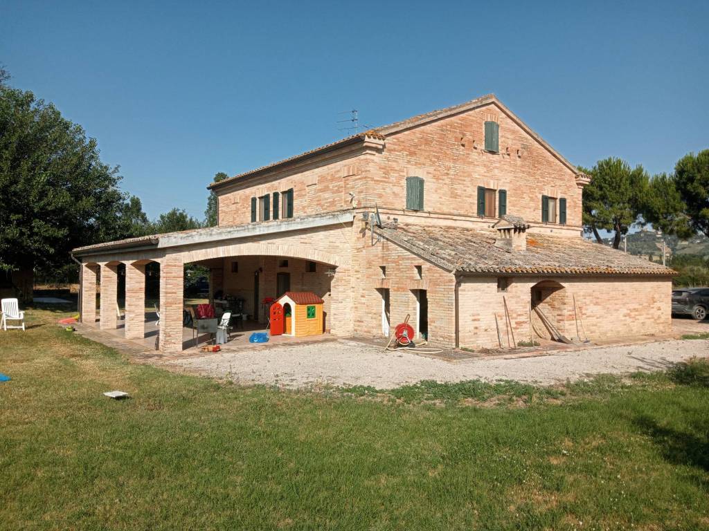 Rustico / casale a Recanati in Contrada Sant'Agostino - Foto 2