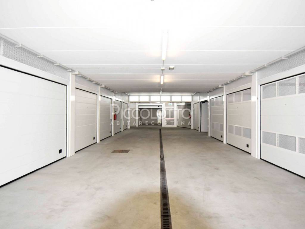 Box / garage a Cortina d'ampezzo in Via dello Stadio - Foto 5