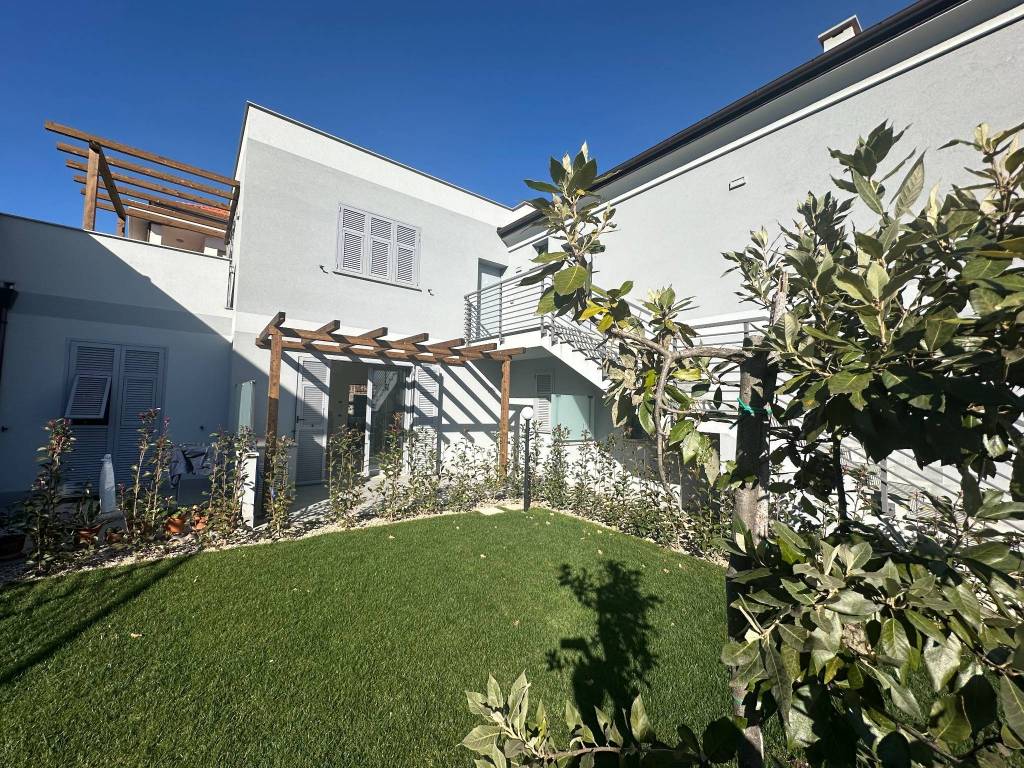 Villa a Loano in Via degli Alpini, 7 - Foto 3