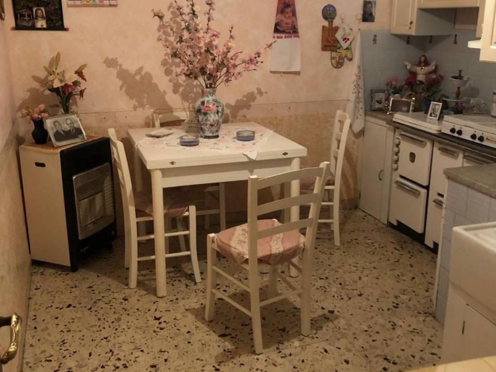 Casa indipendente a Castelbuono in Via Arco Monte - Foto 4