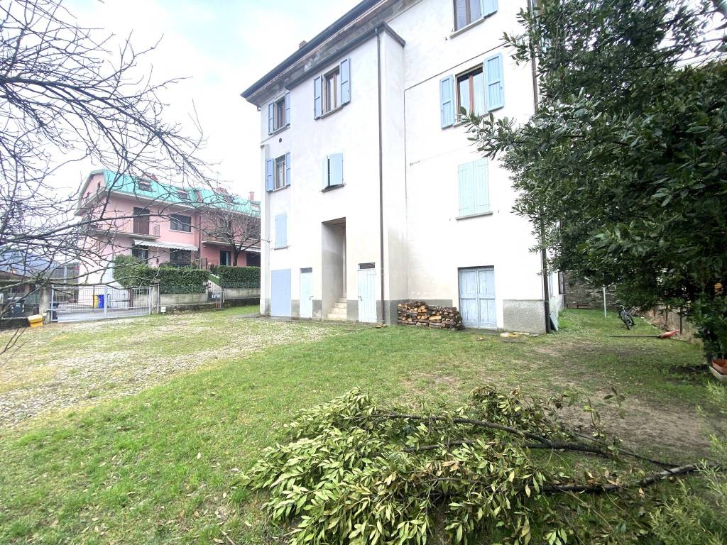 Appartamento a Calestano in Via Roma, 25 - Foto 3