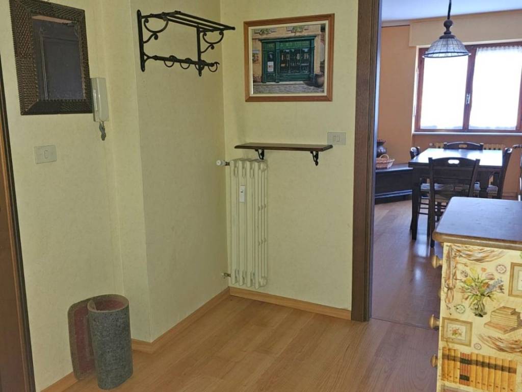 Appartamento a Limone piemonte in Via Divisione Alpina Cuneense, 11 - Foto 2