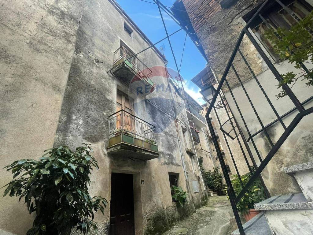 Casa indipendente a Santa caterina albanese in via umberto primo, 10 - Foto 3