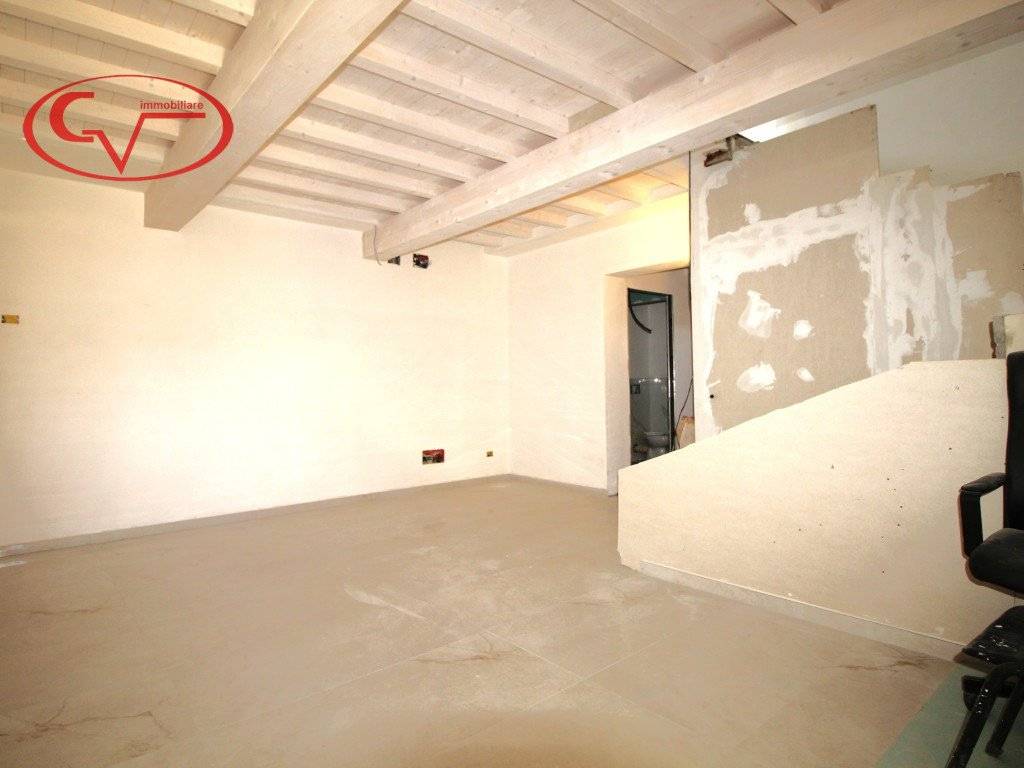 Casa indipendente a Montevarchi in Via Piave - Foto 5
