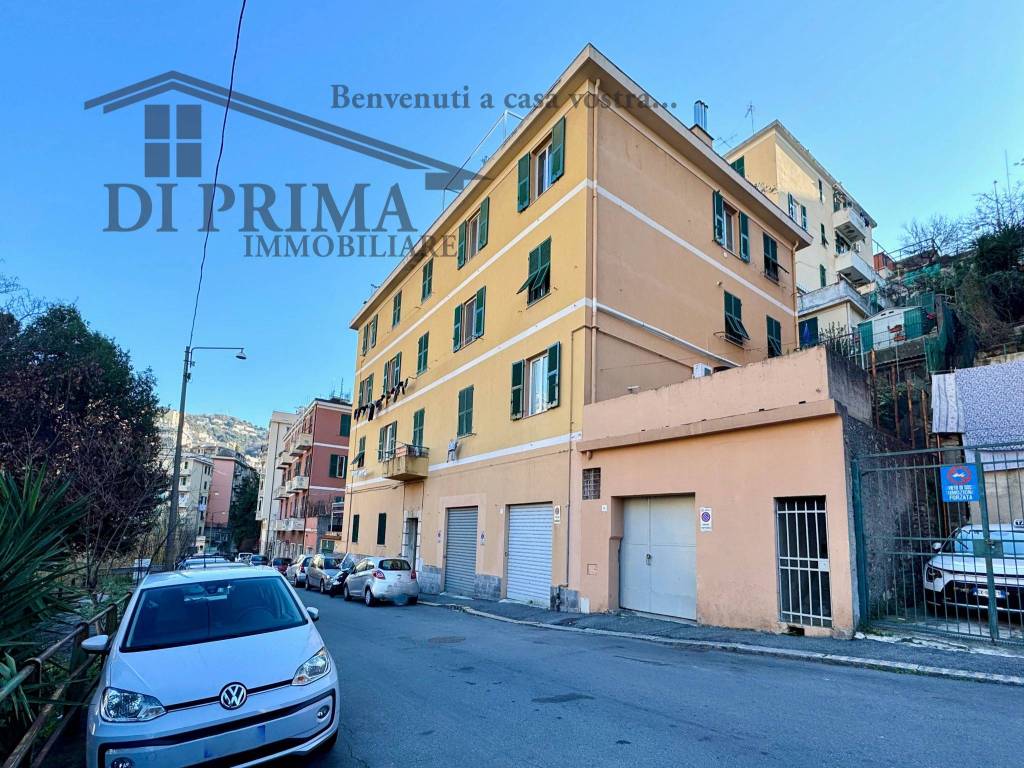Appartamento a Genova in Via del Manzasco, 14 - Foto 1