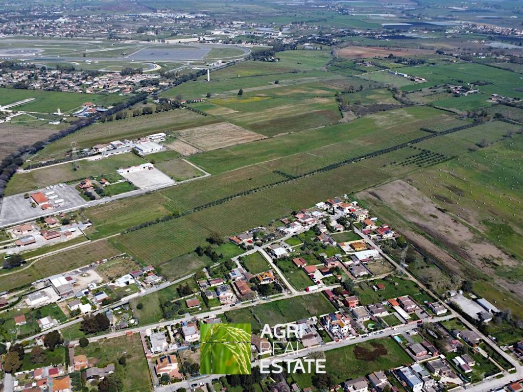 Terreno a Aprilia in Via dei Cinque Archi, 17 - Foto 3