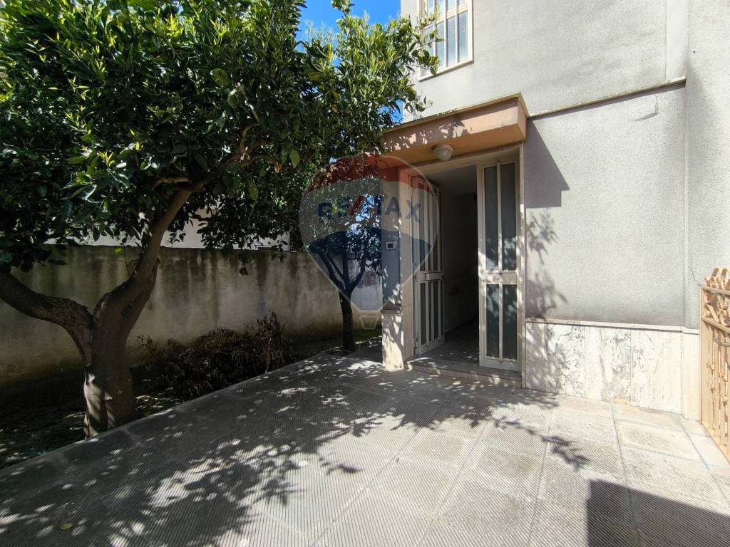 Villa a Brindisi in Via Pietro Mascagni - Foto 3