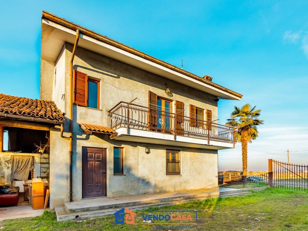 Villa a Tarantasca in Via delle Masche, 2 - Foto 2