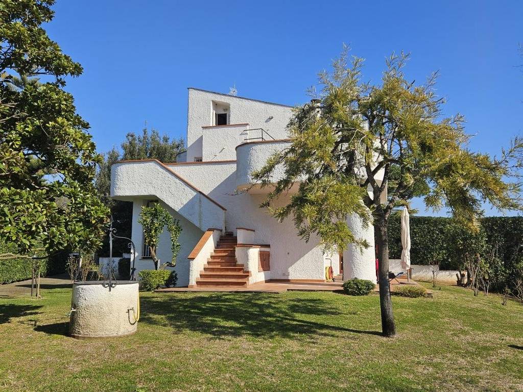 Villa a San felice circeo in Via Giacomo Leopardi, 100 - Foto 2