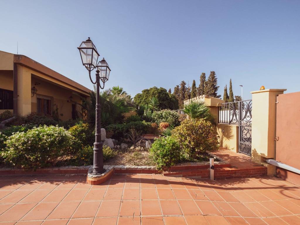 Villa a Quartu sant'elena in Via Nurra - Foto 3